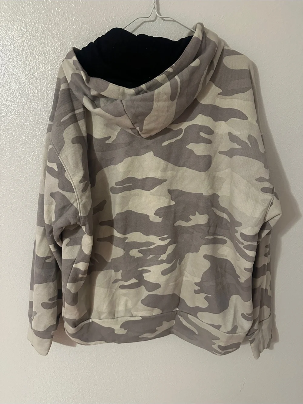 Hollister crewneck sweatshirt